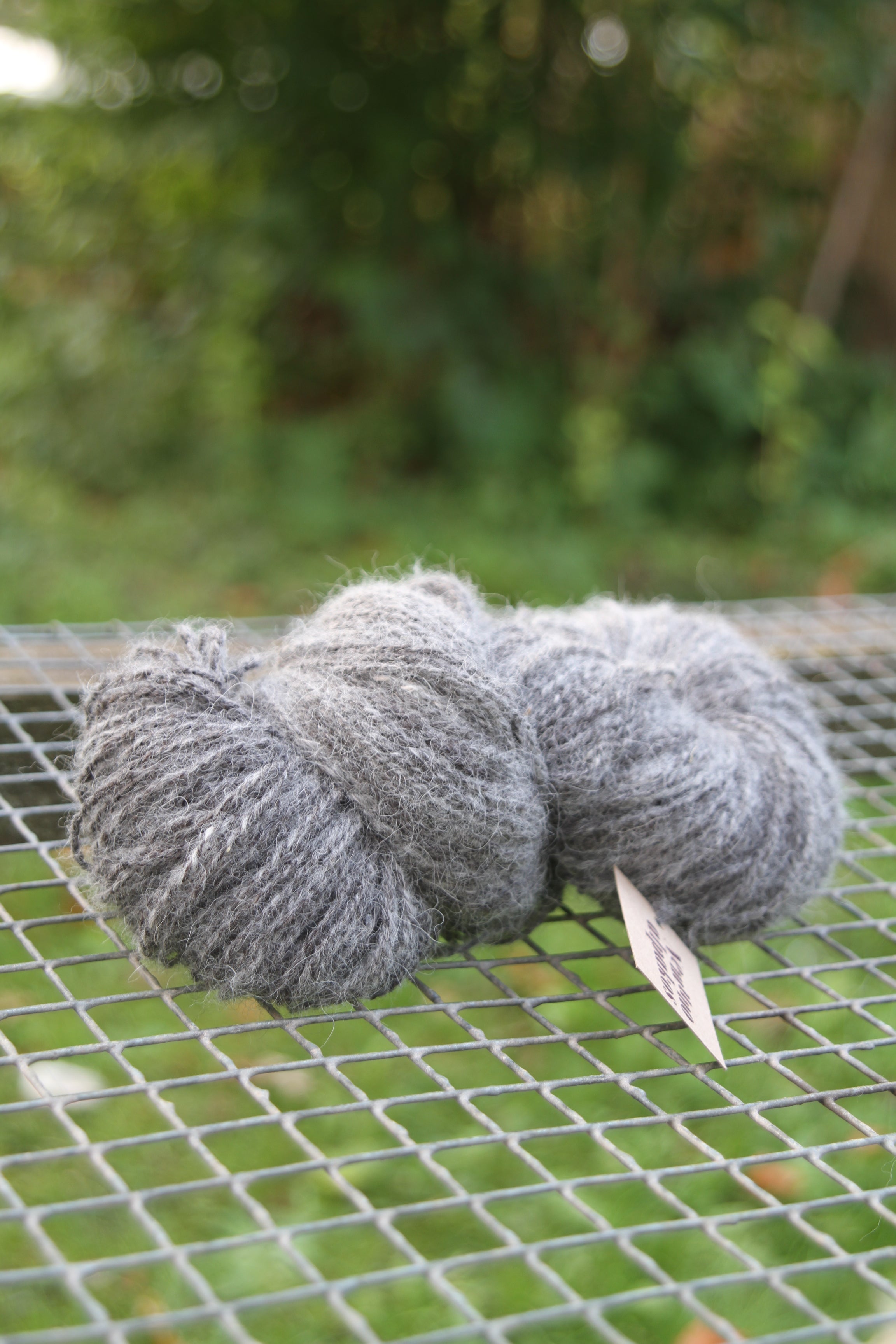 Rateliu verpti samojedo ir alpakų vilnos siūlai - Nemuno alpakos