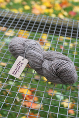 Pilkšvi alpakų vilnos siūlai - Nemuno alpakos