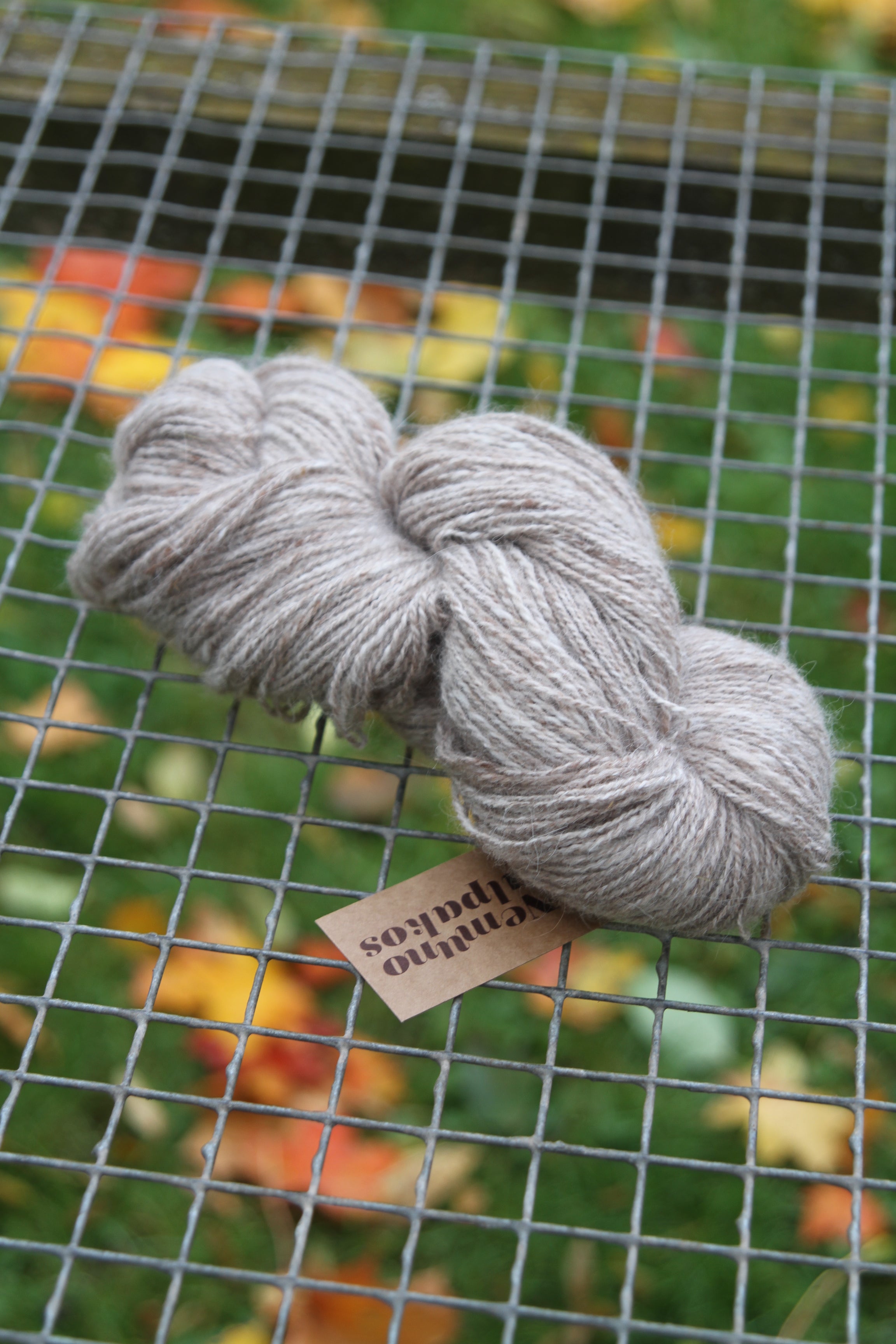 Rateliu verpti angoros ir alpakų vilnos siūlai III - Nemuno alpakos