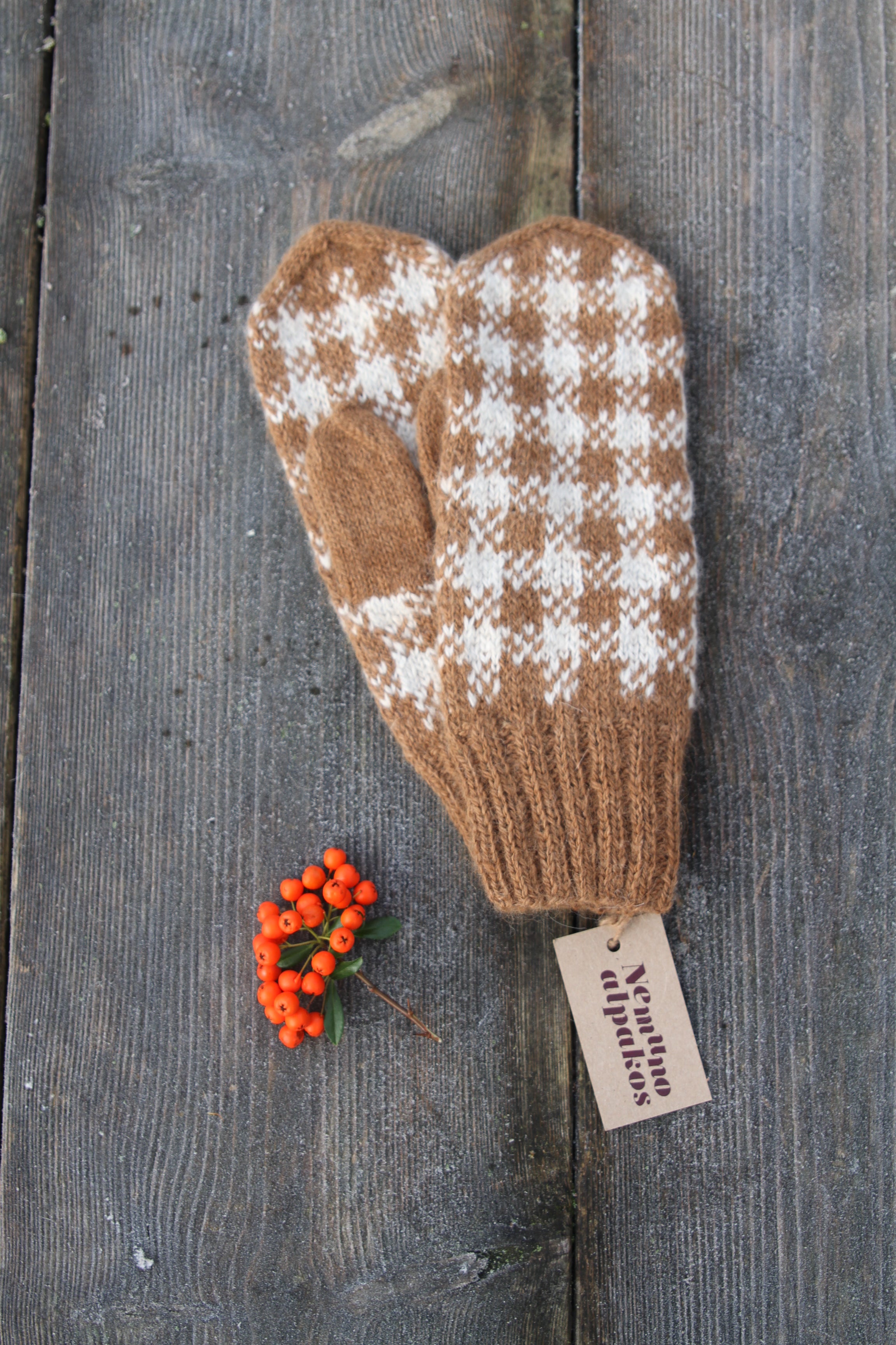 Raštuotos moteriškos alpakų vilnos pirštinės